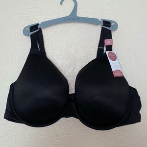 Lightly lined Cacique bra